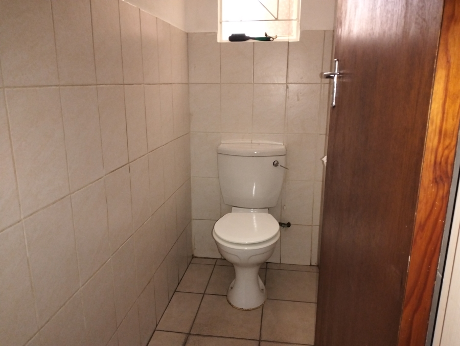 To Let 4 Bedroom Property for Rent in Hankey Eastern Cape